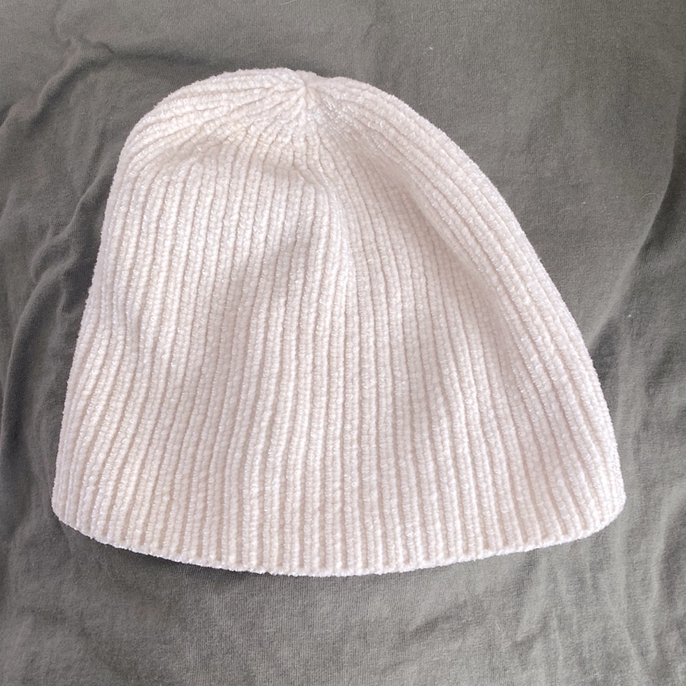 AE Cream toboggan